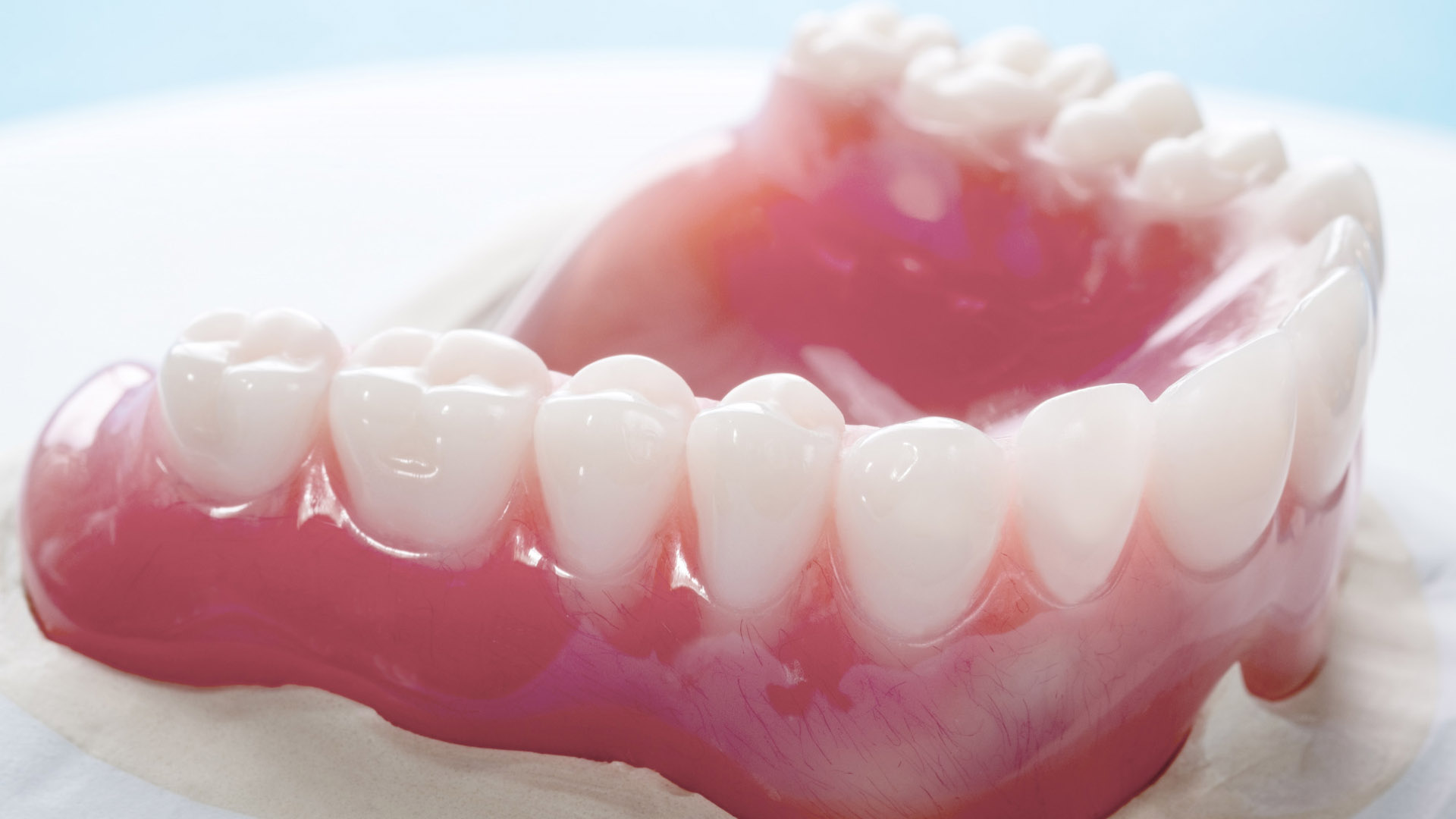 próteses dentárias